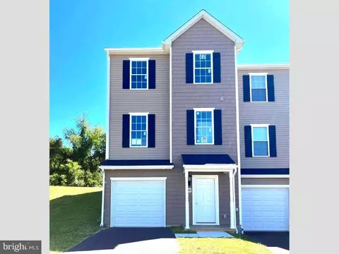 90 Holstein Dr #LOT 38, Hanover, PA 17331