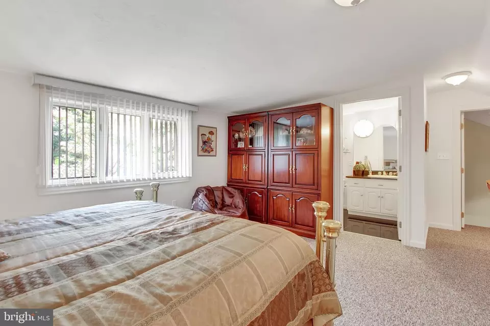  2709 Augusta Cir, York, PA 17402 photo 36