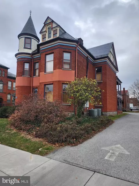 200 E Walnut St, Hanover, PA 17331