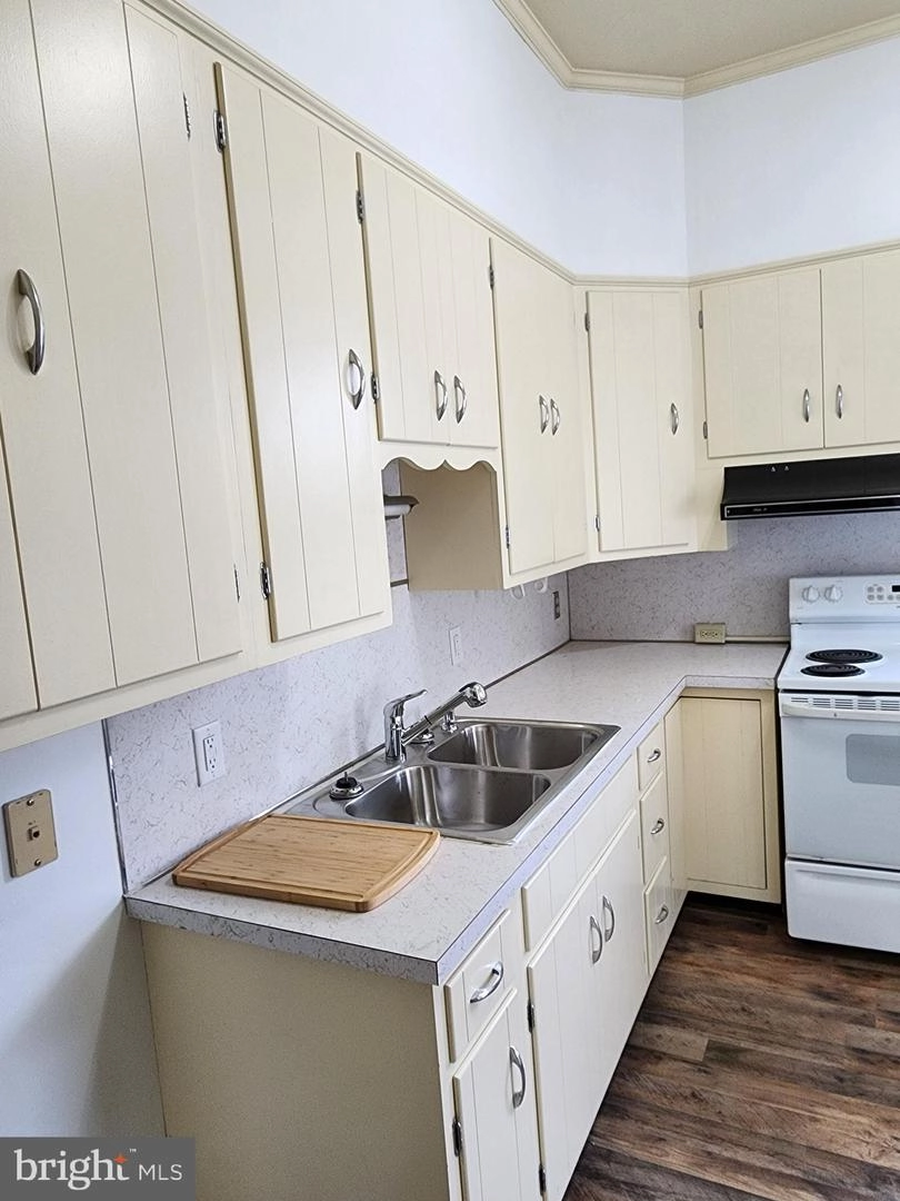 200 E Walnut St, Hanover, PA 17331 photo 88