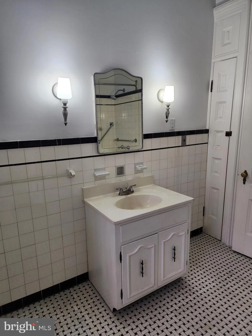 200 E Walnut St, Hanover, PA 17331 photo 85