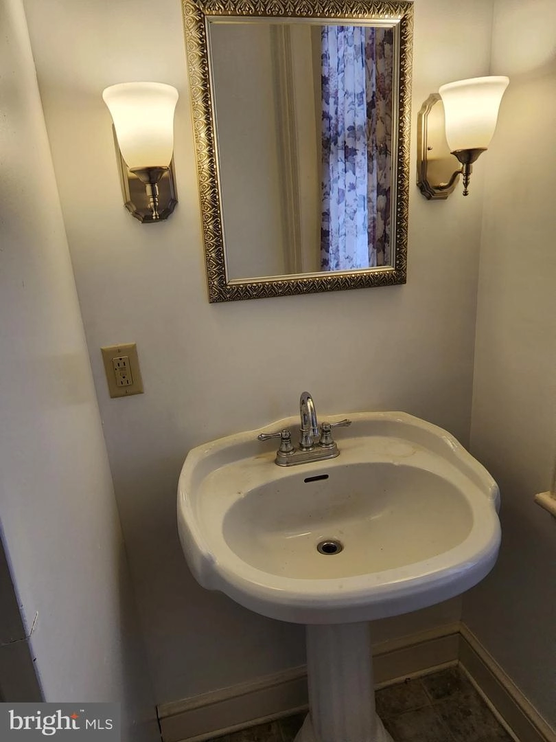 200 E Walnut St, Hanover, PA 17331 photo 33