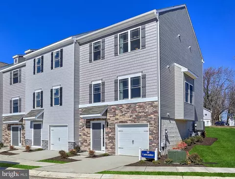 101 Sussex Pl, Shrewsbury, PA 17361