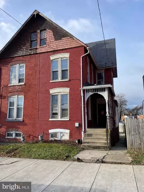 422 S Pershing Ave, York, PA 17401
