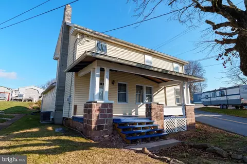 485 Paddletown Rd, Etters, PA 17319