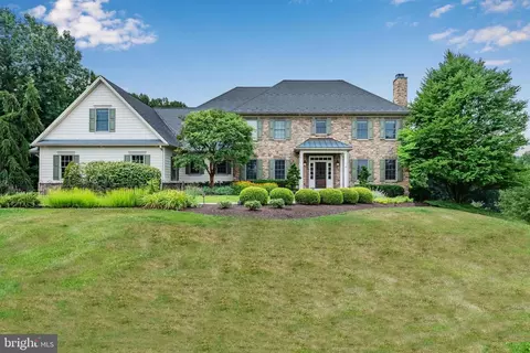 644 Southridge Dr, Mechanicsburg, PA 17055