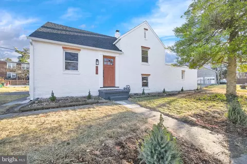 726 Irwin Ct, York, PA 17404