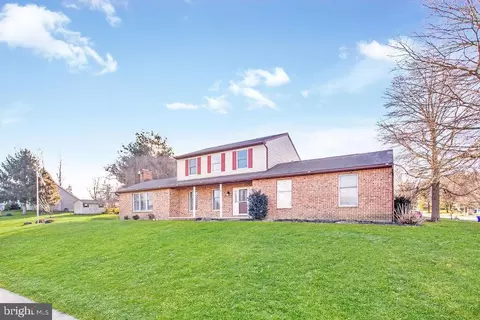 9 Strawberry Rd, New Freedom, PA 17349