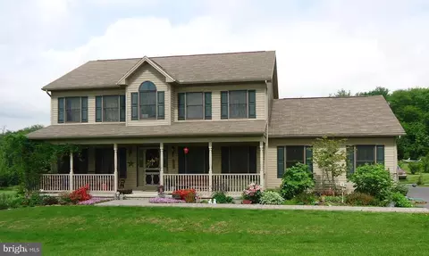 221 Stone Head Rd, Dillsburg, PA 17019