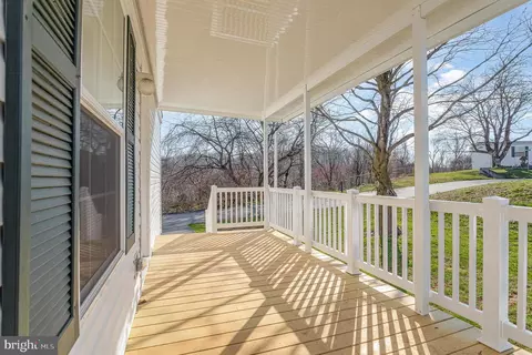 117 Fawn Circle Dr, Windsor, PA 17366