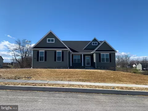 205 Granite Ln #44, Hanover, PA 17331