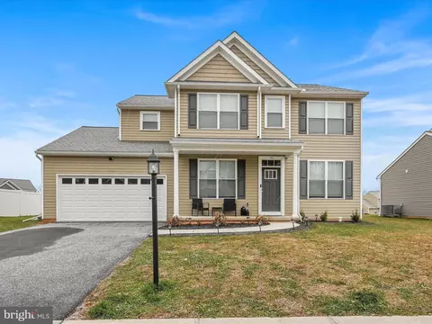 20 Eli Dr, York, PA 17404