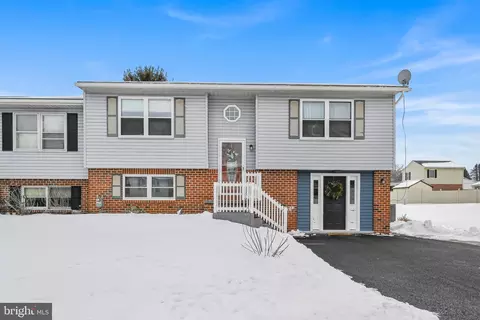 523 Cherry St, Wrightsville, PA 17368