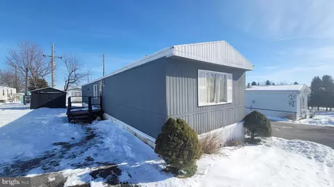 13035 Collinsville Rd #6, Brogue, PA 17309