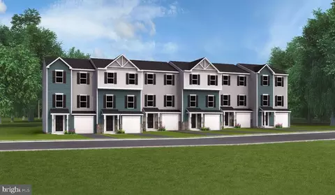 82 Holstein Dr #LOT 34, Hanover, PA 17331