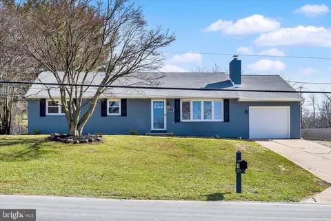834 Limekiln Rd, New Cumberland, PA 17070