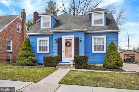 114 Wynwood Rd, York, PA 17402