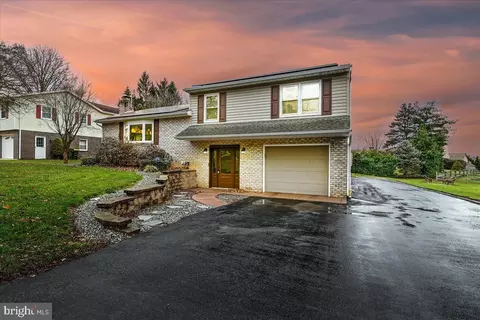 35 Whitcraft Ln, Shrewsbury, PA 17361