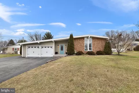 2155 Herman Dr, York, PA 17408