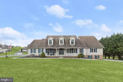 405 Glenville Rd, Hanover, PA 17331