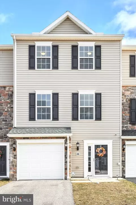 46 Holstein Dr, Hanover, PA 17331