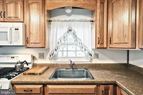 2201 Sky Top Trl, Dover, PA 17315 photo 14