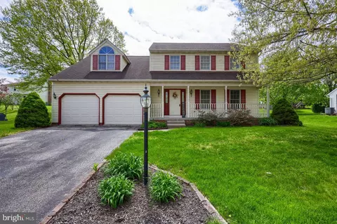 2822 Ridings Way, York, PA 17408