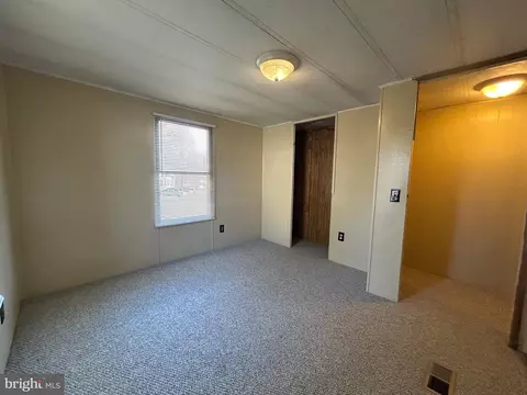 33 Meadowview Dr, Dover, PA 17315 photo 21