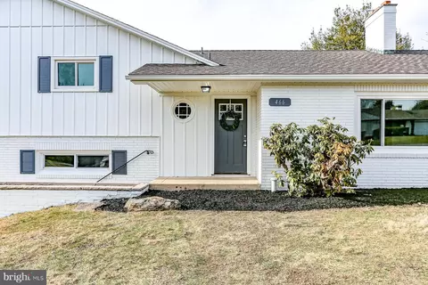 466 Highland Rd, Red Lion, PA 17356