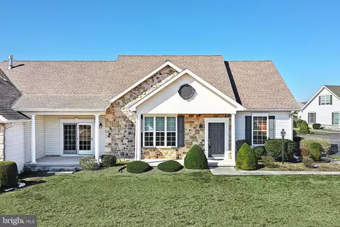 187 S Alpine Dr, York, PA 17408