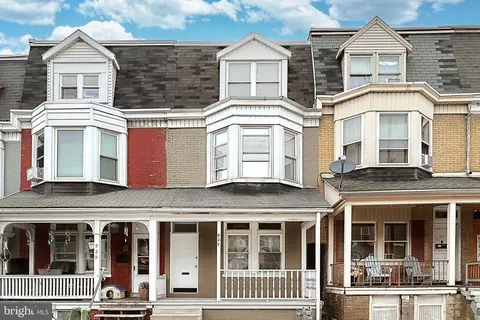 927 W College Ave, York, PA 17401
