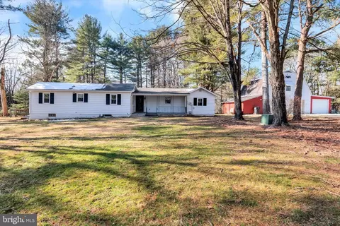 220 Highfield Rd, Airville, PA 17302