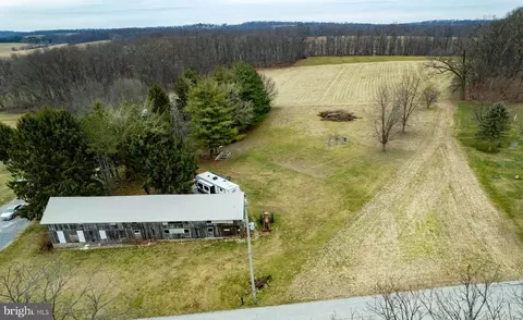 4723 Fiscal Rd, Glen Rock, PA 17327