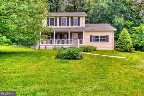 3730 Bowers Rd, Stewartstown, PA 17363
