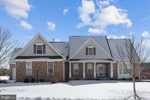 15 Kristin Dr, Etters, PA 17319