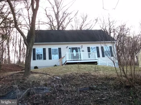 814 Chestnut St, Delta, PA 17314