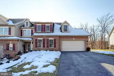 284 Red Haven Rd, New Cumberland, PA 17070