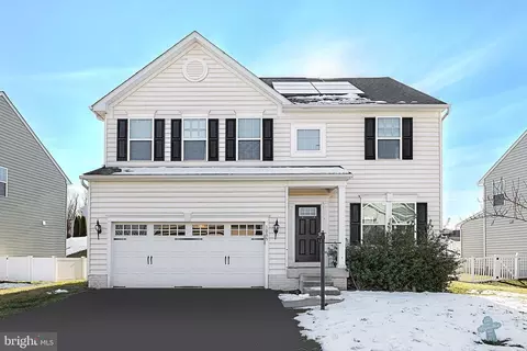 1085 Alta Vista Way, Seven Valleys, PA 17360