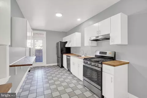 351 E Locust St, York, PA 17403