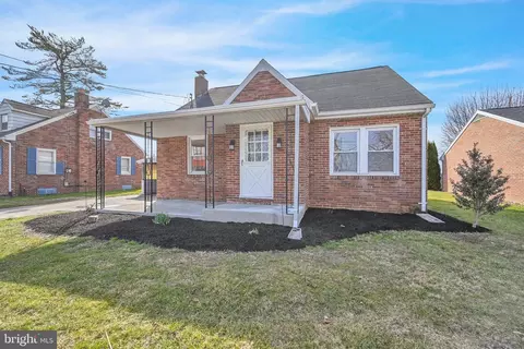 1470 Seven Valleys Rd, York, PA 17408