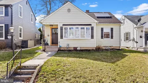 533 Baer Ave, Hanover, PA 17331