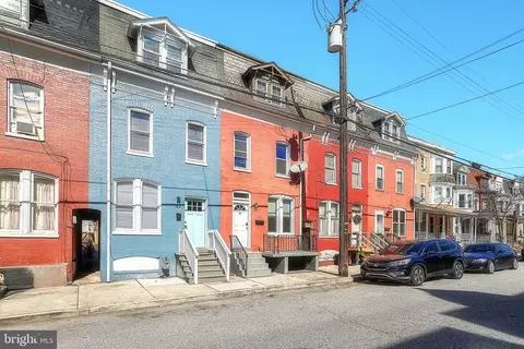 41 W Jackson St, York, PA 17401