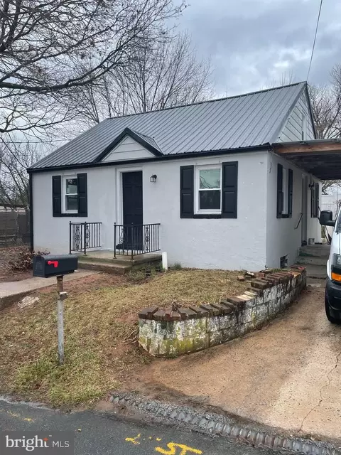 1165 Stewart St, York, PA 17408
