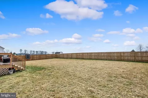 Exterior - 25 Boulder Rd, Hanover, PA 17331 photo 6 of 7