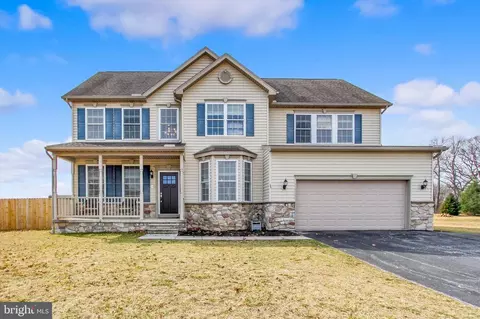 Exterior - 25 Boulder Rd, Hanover, PA 17331 photo 7 of 7