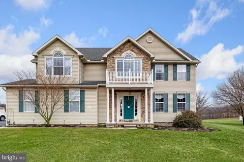 5130 Blue Hill Rd, Glenville, PA 17329