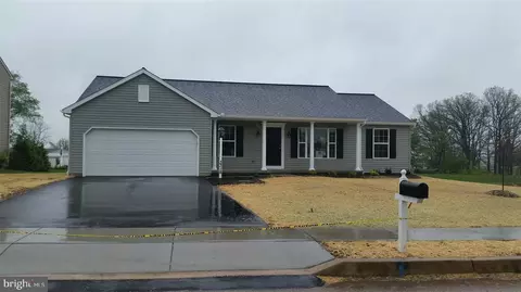 3318 Jodi Ln, Dover, PA 17315