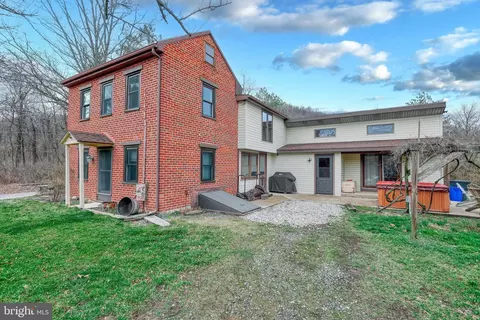 1300 S York Rd, Dillsburg, PA 17019