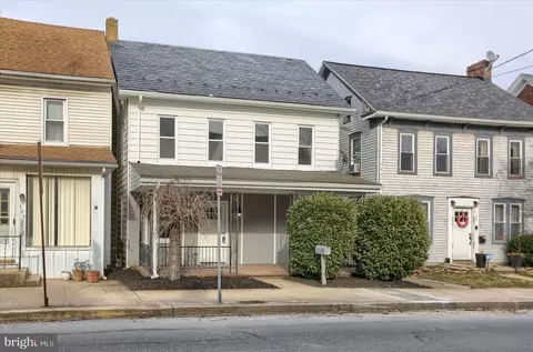 107 S Main St, Red Lion, PA 17356