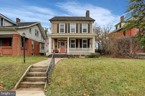 227 Baer Ave, Hanover, PA 17331